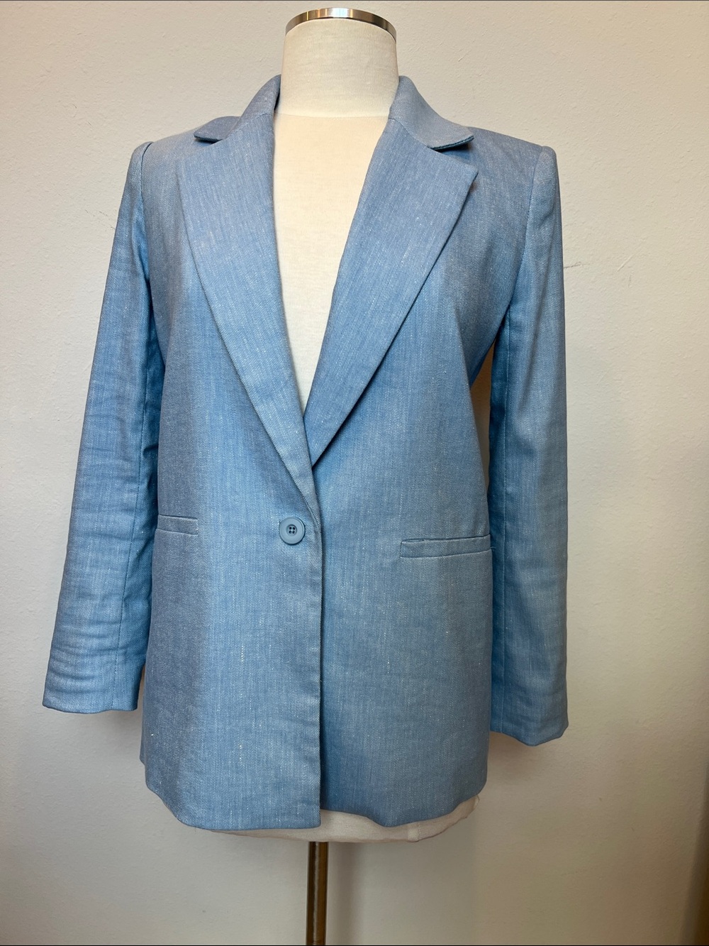 Alice + Olivia Linen Light Blue Single-Button Blazer